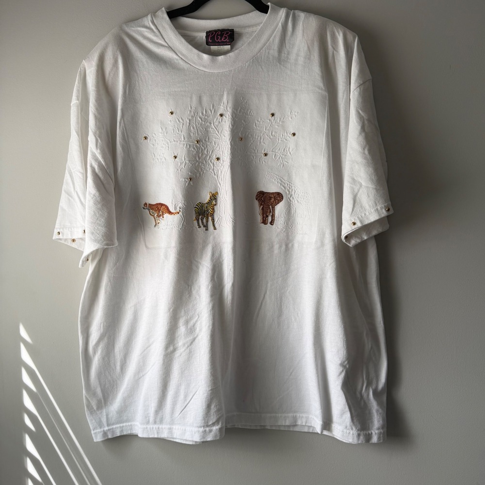 P.G.B. Safari Animal Embroidered T-Shirt 2X White Good‎ Vintage Studded Graphic